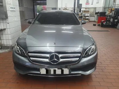 2019 Mercedes-Benz E 300 VIN: