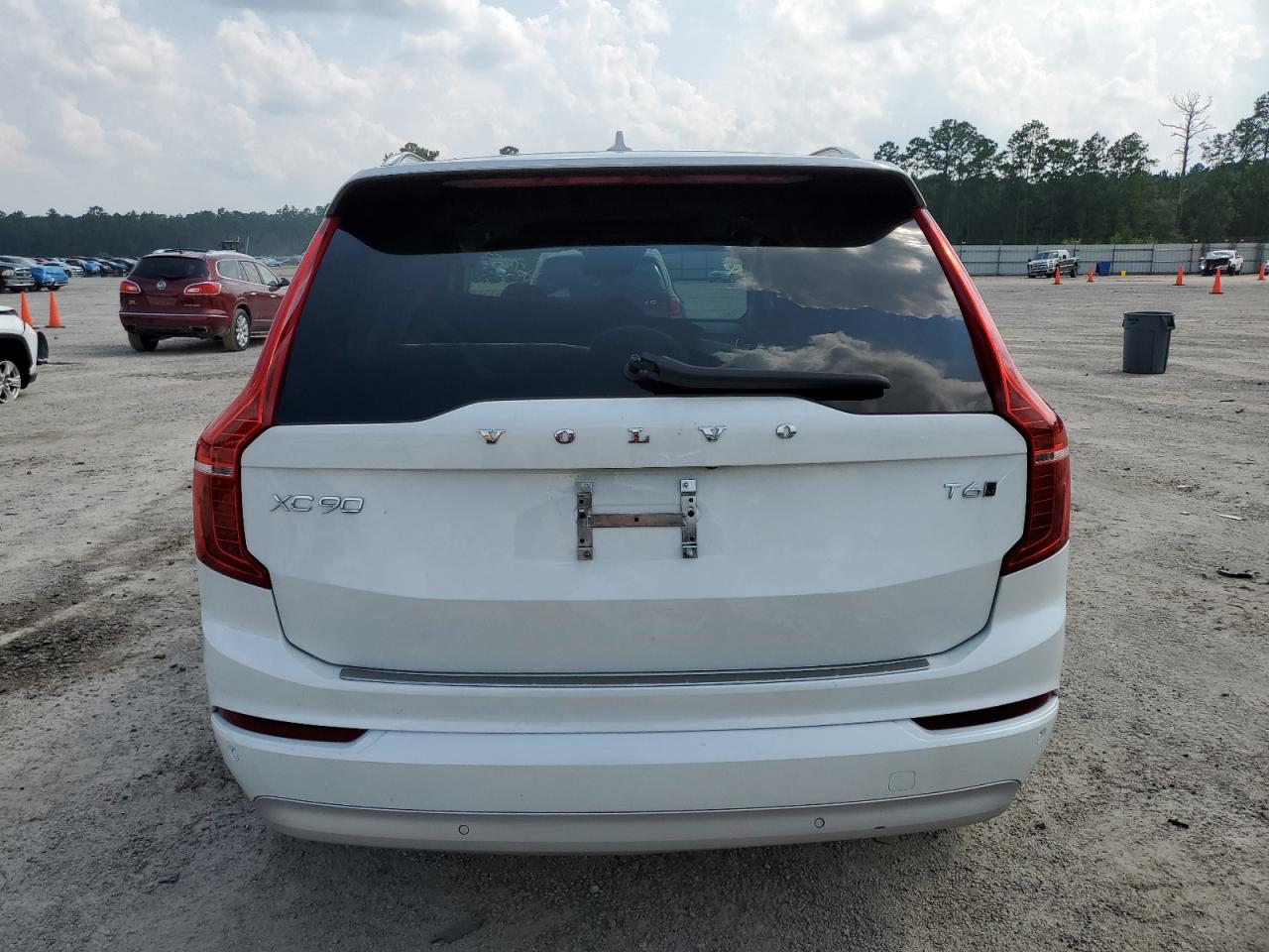 2022 VOLVO XC90 T6 MOMENTUM VIN:YV4A22PKXN1811451