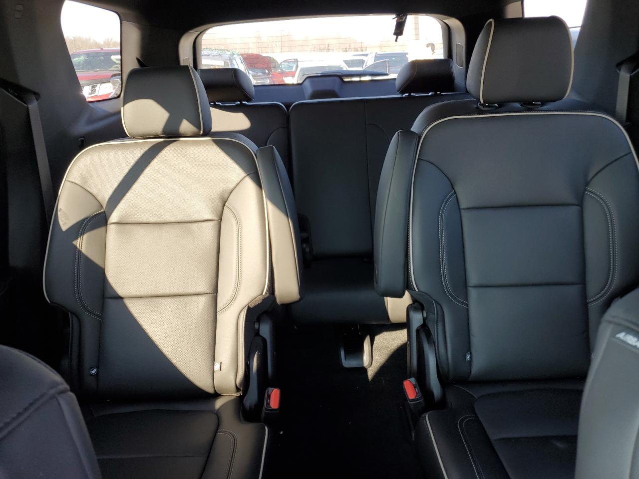 2023 CHEVROLET TRAVERSE PREMIER VIN:1NXBU4EE1AZ196321