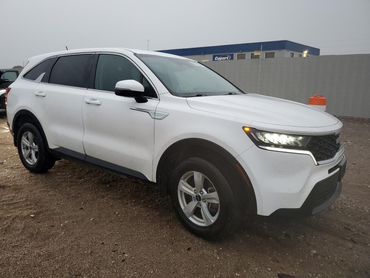 2022 KIA SORENTO LX VIN:5XYRGDLC5NG162255