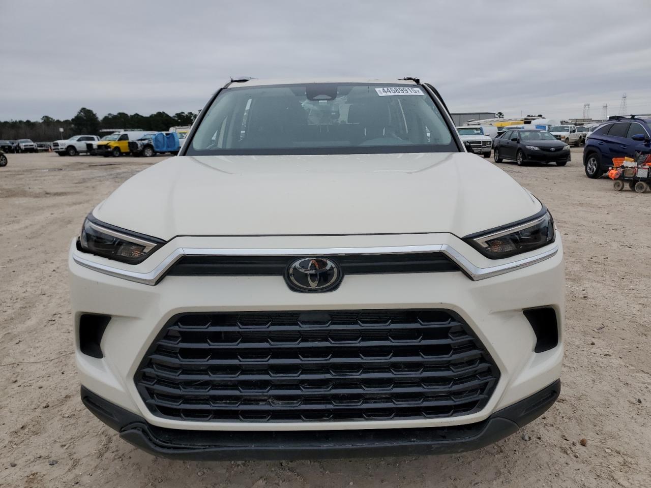 2024 TOYOTA GRAND HIGHLANDER XLE VIN:5TDAAAB5XRS025336