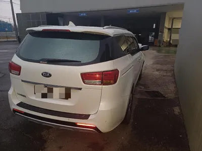 2017 Kia Carnival VIN: