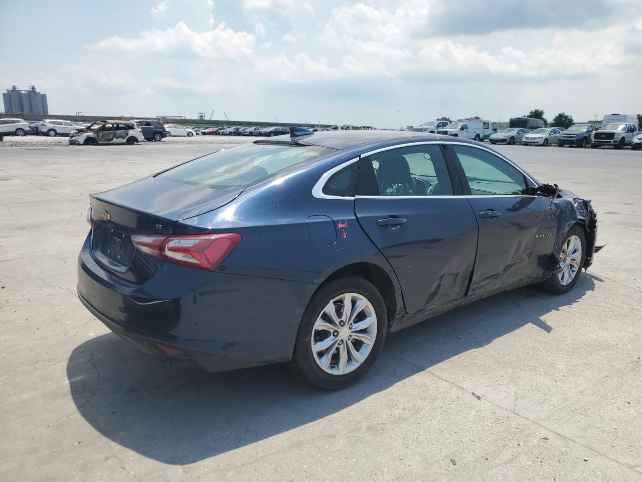 2022 CHEVROLET MALIBU LT VIN:1G1ZD5ST3NF118377