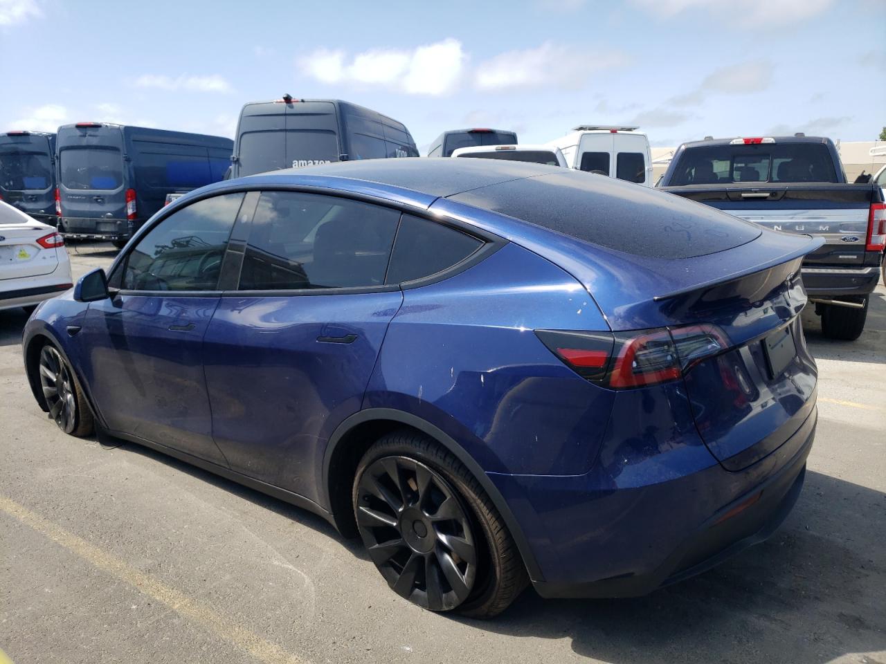 2023 TESLA MODEL Y  VIN:7SAYGDEE6PF845430