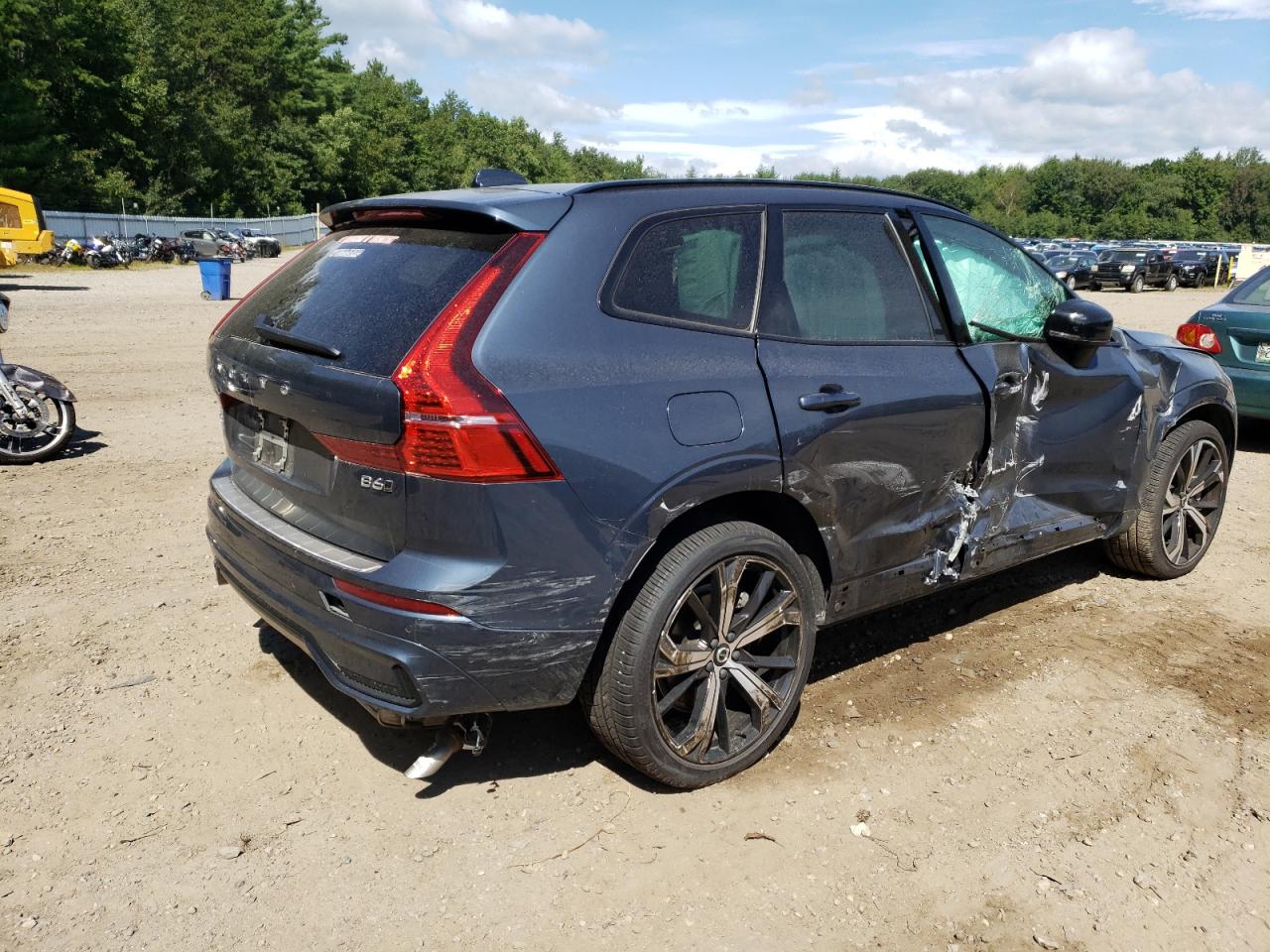 2023 VOLVO XC60 ULTIMATE VIN:YV4062RX1P1337868