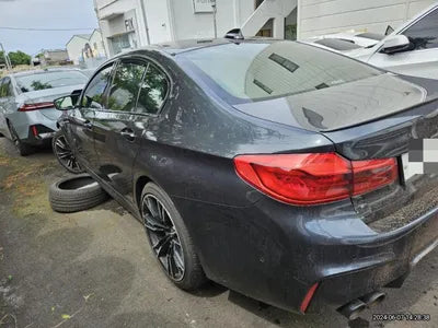2019 BMW M5 VIN: