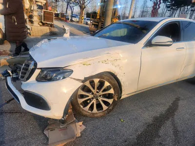 2019 Mercedes-Benz E 220 VIN: