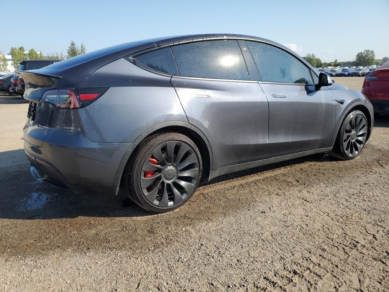 2022 TESLA MODEL Y  VIN:7SAYGDEF3NF521115