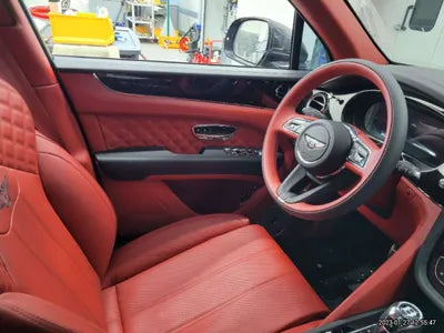 2022 Bentley Bentayga SJAAM14V2NC016681 VIN:SJAAM14V2NC016681