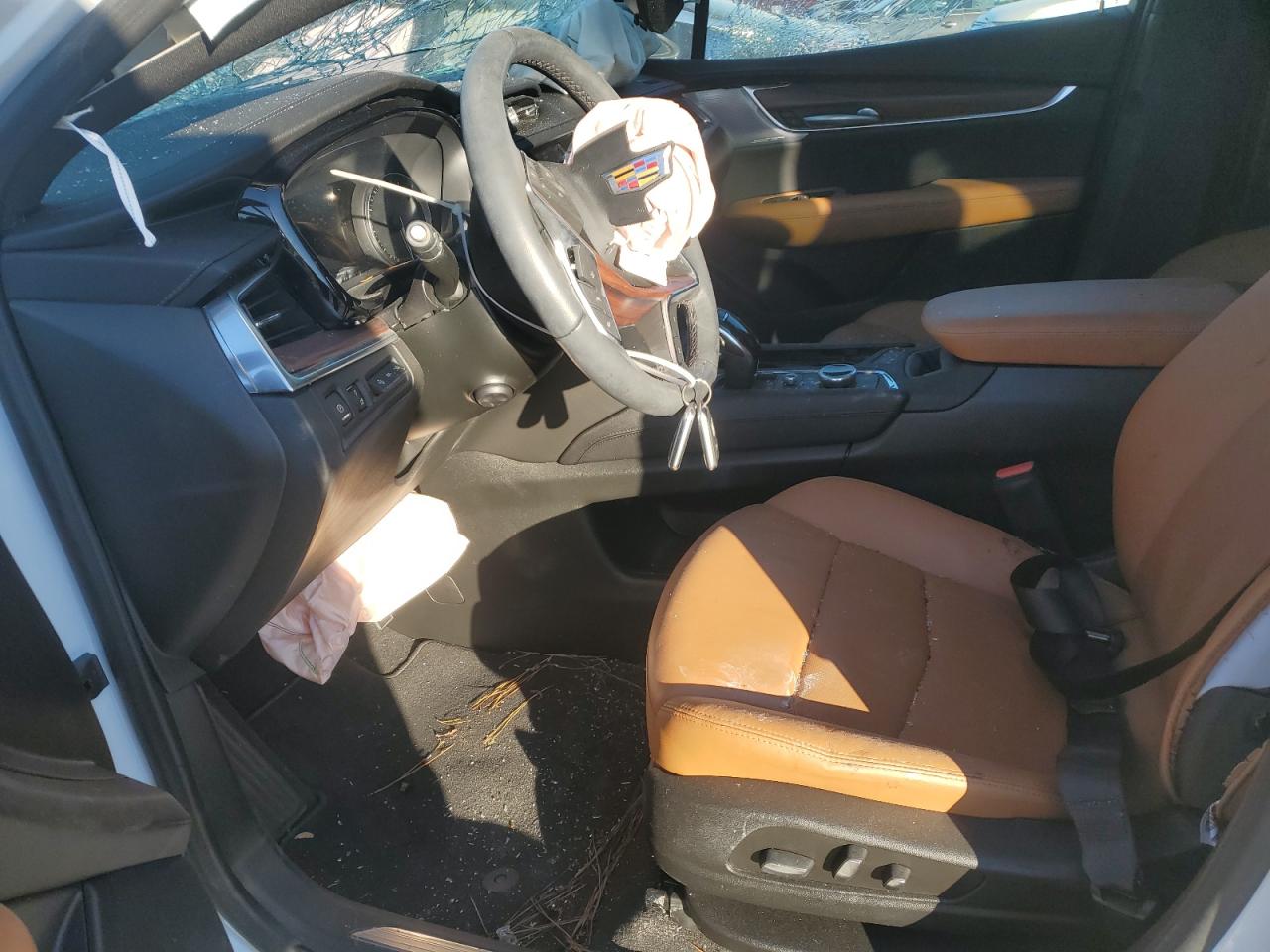 2024 CADILLAC XT5 PREMIUM LUXURY VIN:1GYKNCRS7RZ740471