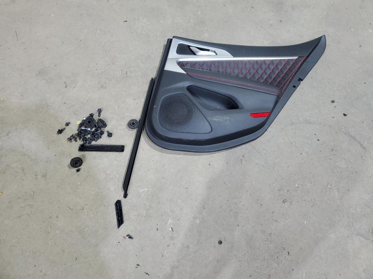 2022 GENESIS G70 BASE VIN:KMTG54TEXNU103314