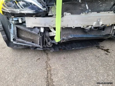 2016 Mercedes-Benz C 63 AMG WDDWF8HB5GF312163 VIN:WDDWF8HB5GF312163