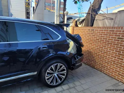 2022 Bentley Bentayga SJAAM14VXNC013723 VIN:SJAAM14VXNC013723