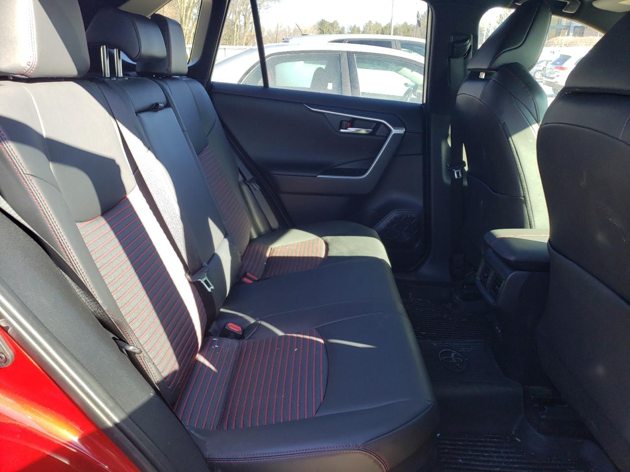 2024 TOYOTA RAV4 PRIME XSE VIN:JTMEB3FV8RD196084