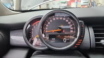 2015 MINI Cooper VIN: