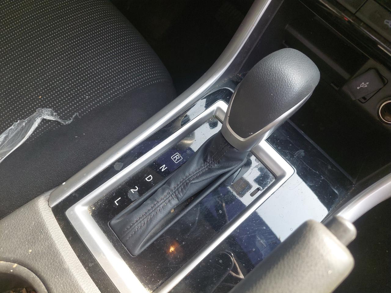 2024 MITSUBISHI XPANDER VIN:MK2L6T1YXRN******