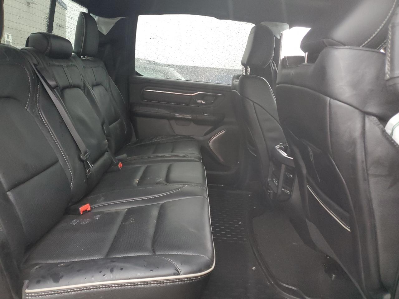 2022 RAM 1500 LIMITED VIN:1C6SRFHT0NN101492