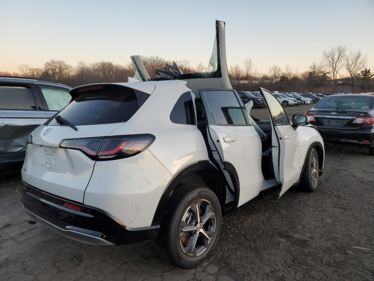 2024 HONDA HR-V EXL VIN:3CZRZ2H73RM752483