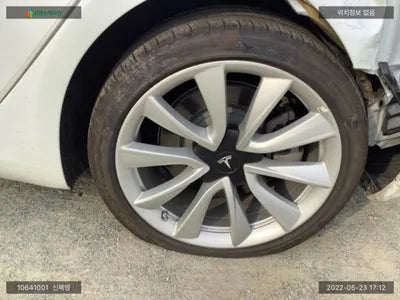 2020 Tesla Model 3 5YJ3E1EB3LF725726 VIN:5YJ3E1EB3LF725726