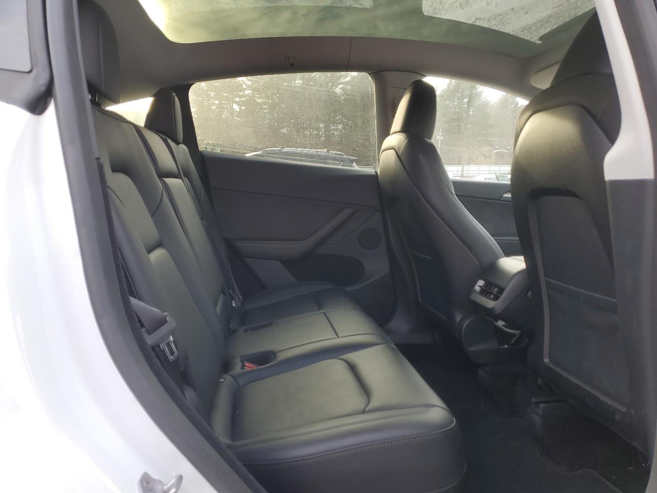 2023 TESLA MODEL Y  VIN:7SAYGDEE0PA116790