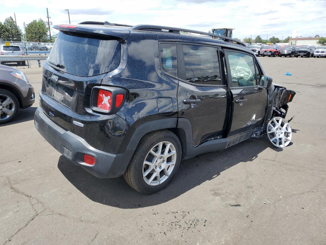 2022 JEEP RENEGADE LATITUDE VIN:ZACNJDB12NPN51593