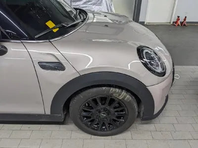 2021 MINI Cooper VIN: