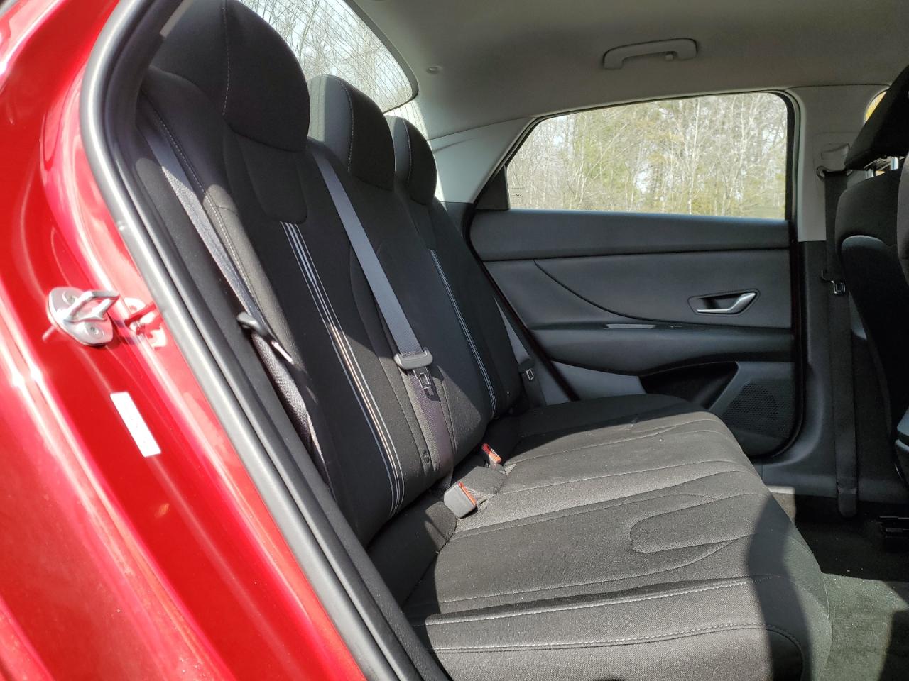 2022 HYUNDAI ELANTRA SEL VIN:KMHLM4AG8NU332896