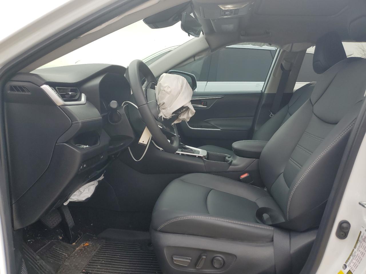 2023 TOYOTA RAV4 XLE PREMIUM VIN:2T3C1RFV7PW283262