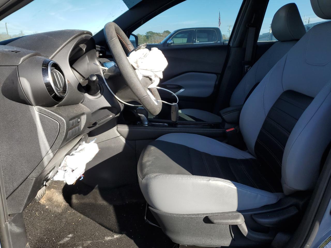 2023 NISSAN KICKS SR VIN:3N1CP5DV2PL548495