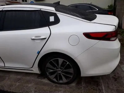2016 Kia K5 KNAGX415GGA072028 VIN:KNAGX415GGA072028