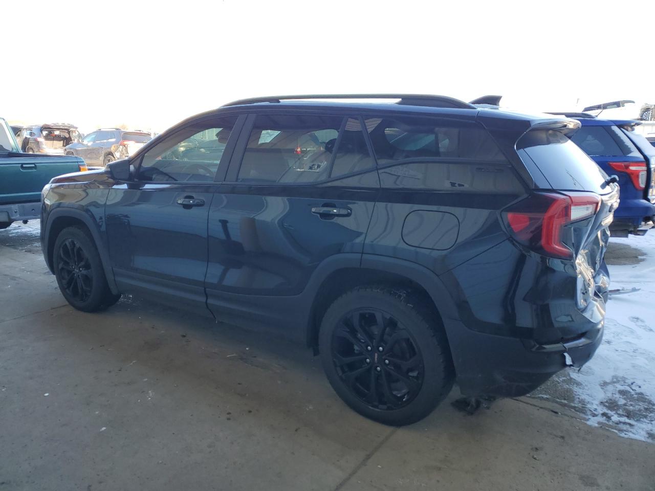 2022 GMC TERRAIN SLE VIN:3GKALTEV6NL284038