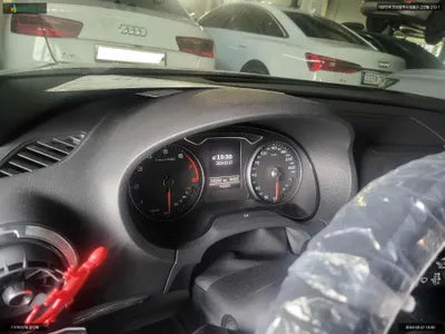 2018 Audi A3 WAUZZZ8V2J1086132 VIN:WAUZZZ8V2J1086132