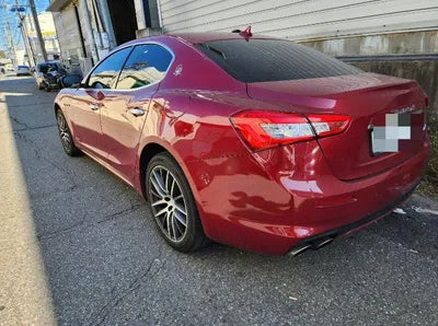 2019 Maserati Ghibli VIN: