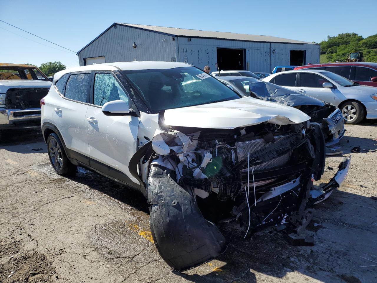 2023 KIA SELTOS LX VIN:KNDEPCAAXP7433711