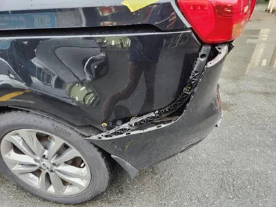 2016 Kia Carnival VIN: