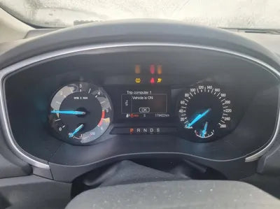 2015 Ford Mondeo VIN: