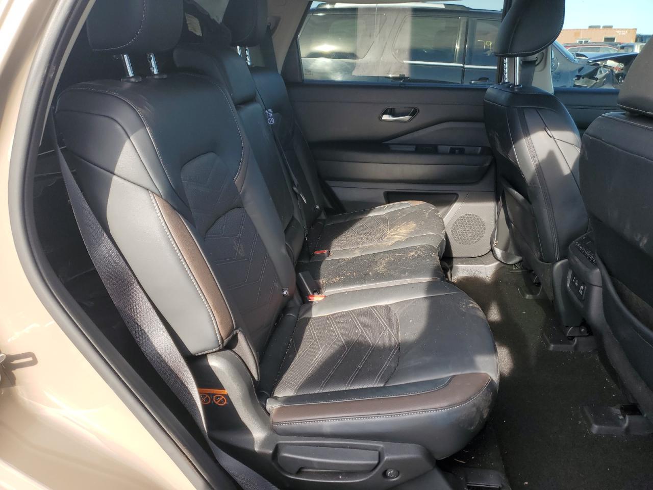 2023 NISSAN PATHFINDER PLATINUM VIN:5N1DR3DJ8PC252840