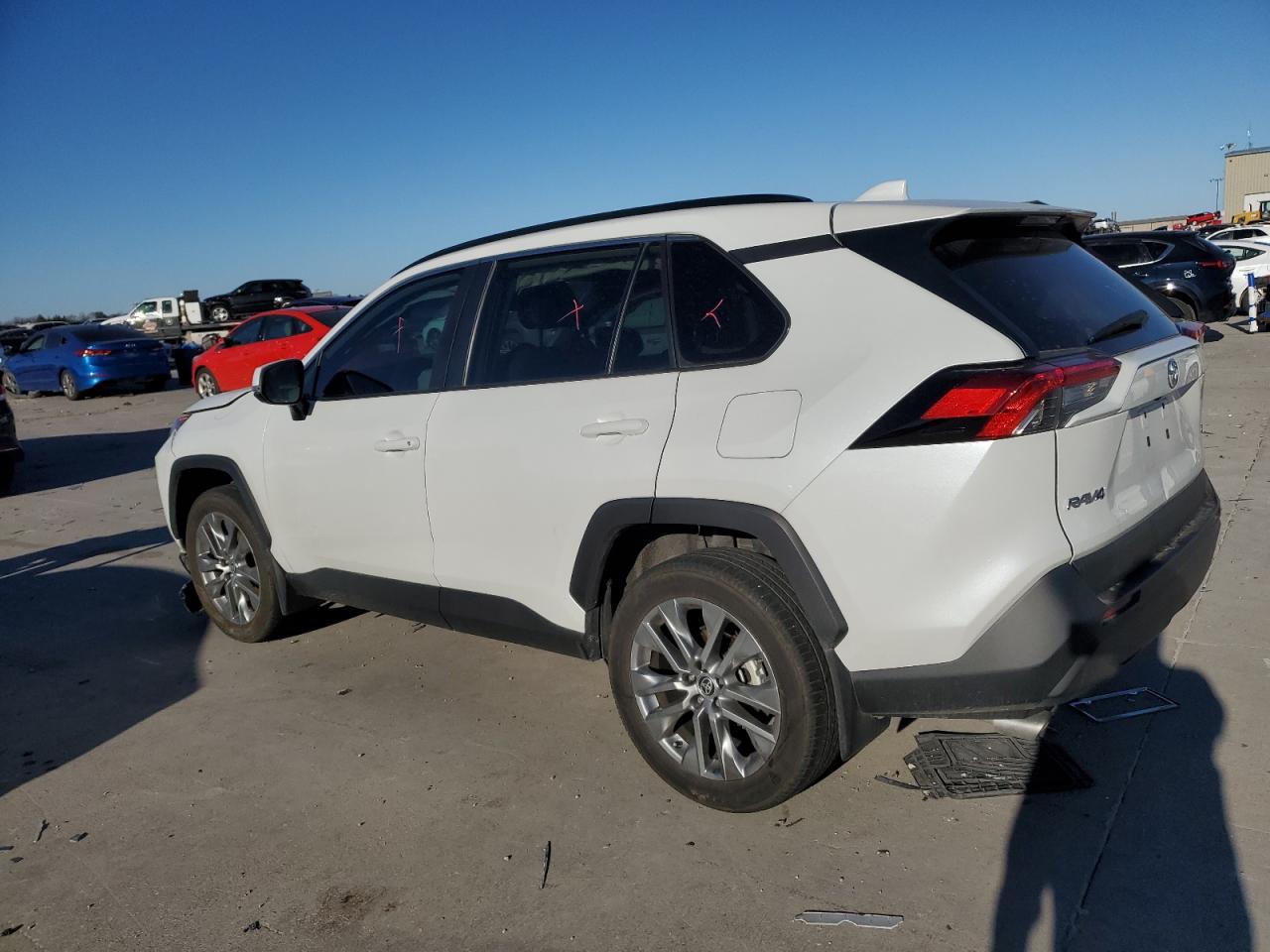 2023 TOYOTA RAV4 XLE PREMIUM VIN:2T3C1RFV7PW283262