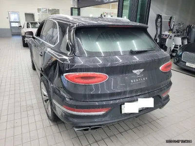 2022 Bentley Bentayga SJAAM14V2NC016681 VIN:SJAAM14V2NC016681
