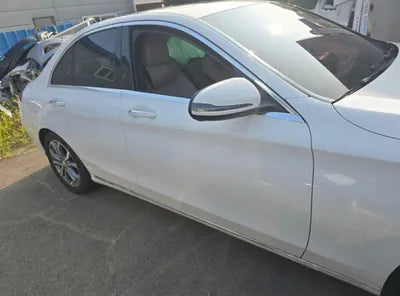 2016 Mercedes-Benz C 220 VIN: