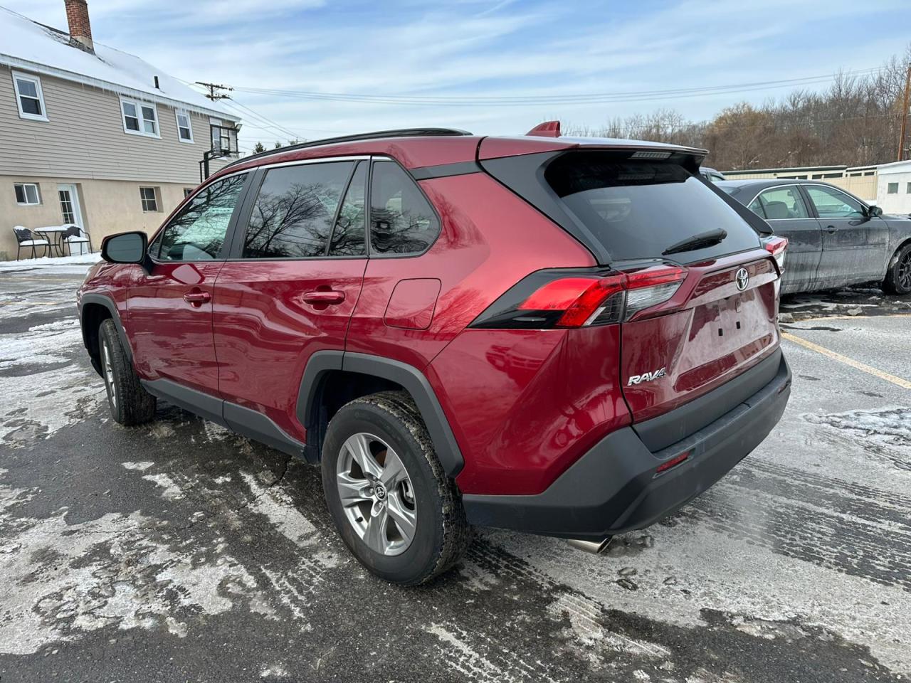 2023 TOYOTA RAV4 XLE VIN:2T3W1RFVXPW284807