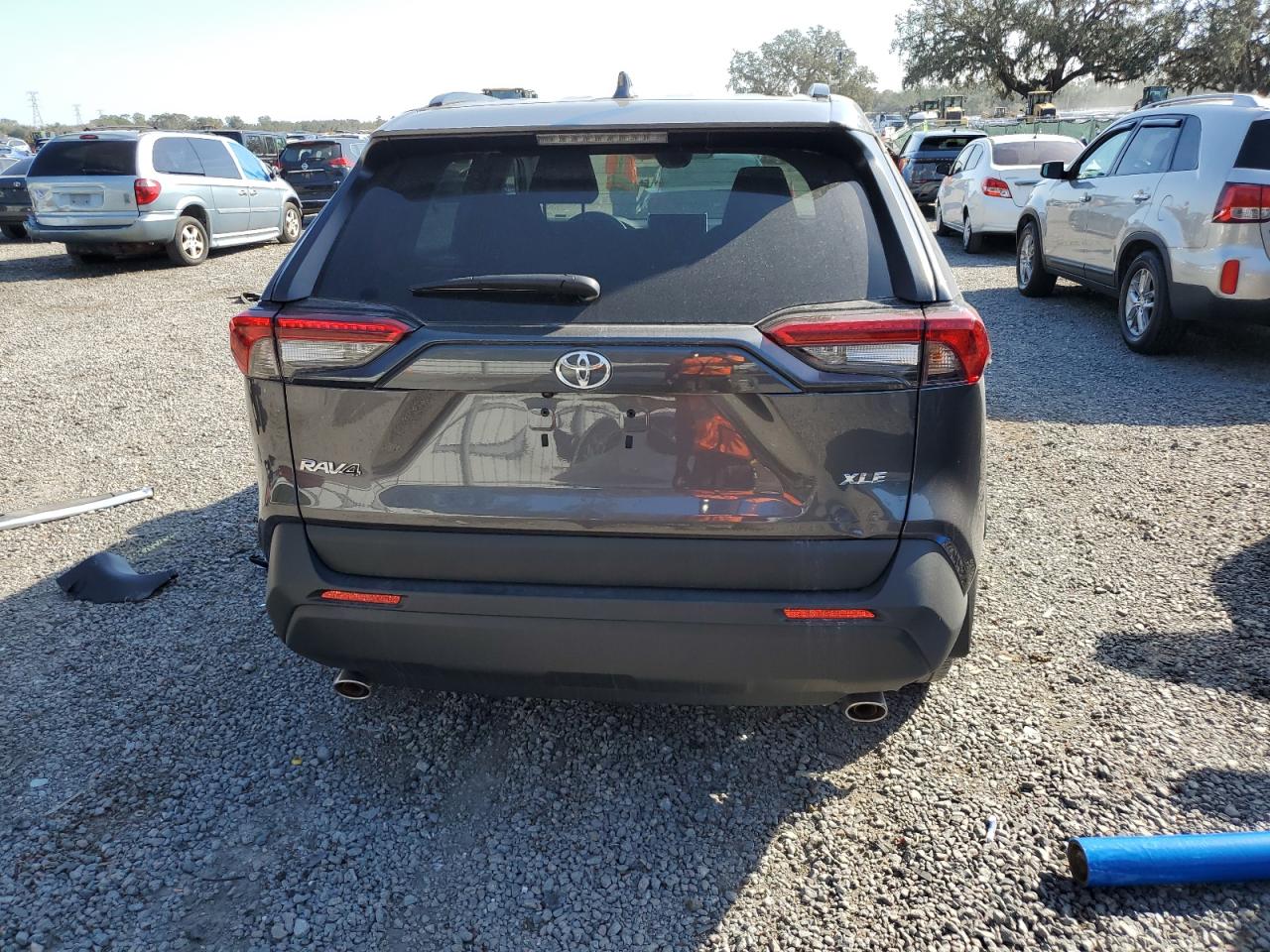 2024 TOYOTA RAV4 XLE VIN:2T3W1RFV0RC255188