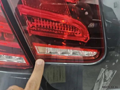 2016 Mercedes-Benz E 220 VIN: