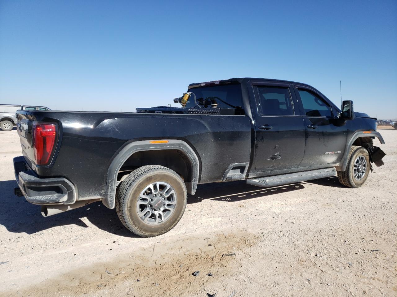 2022 GMC SIERRA K2500 AT4 VIN:1GT19PEY8NF112552