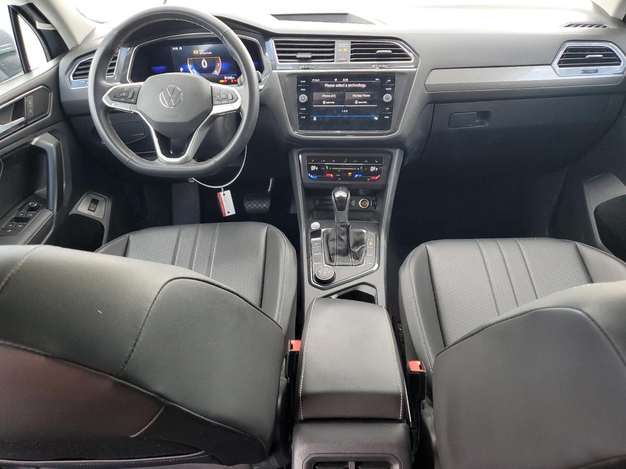 2022 VOLKSWAGEN TIGUAN SE VIN:3VV2B7AX1NM099084