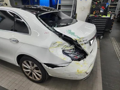 2019 Mercedes-Benz E 300 WDDZF4KB9KA610882 VIN:WDDZF4KB9KA610882