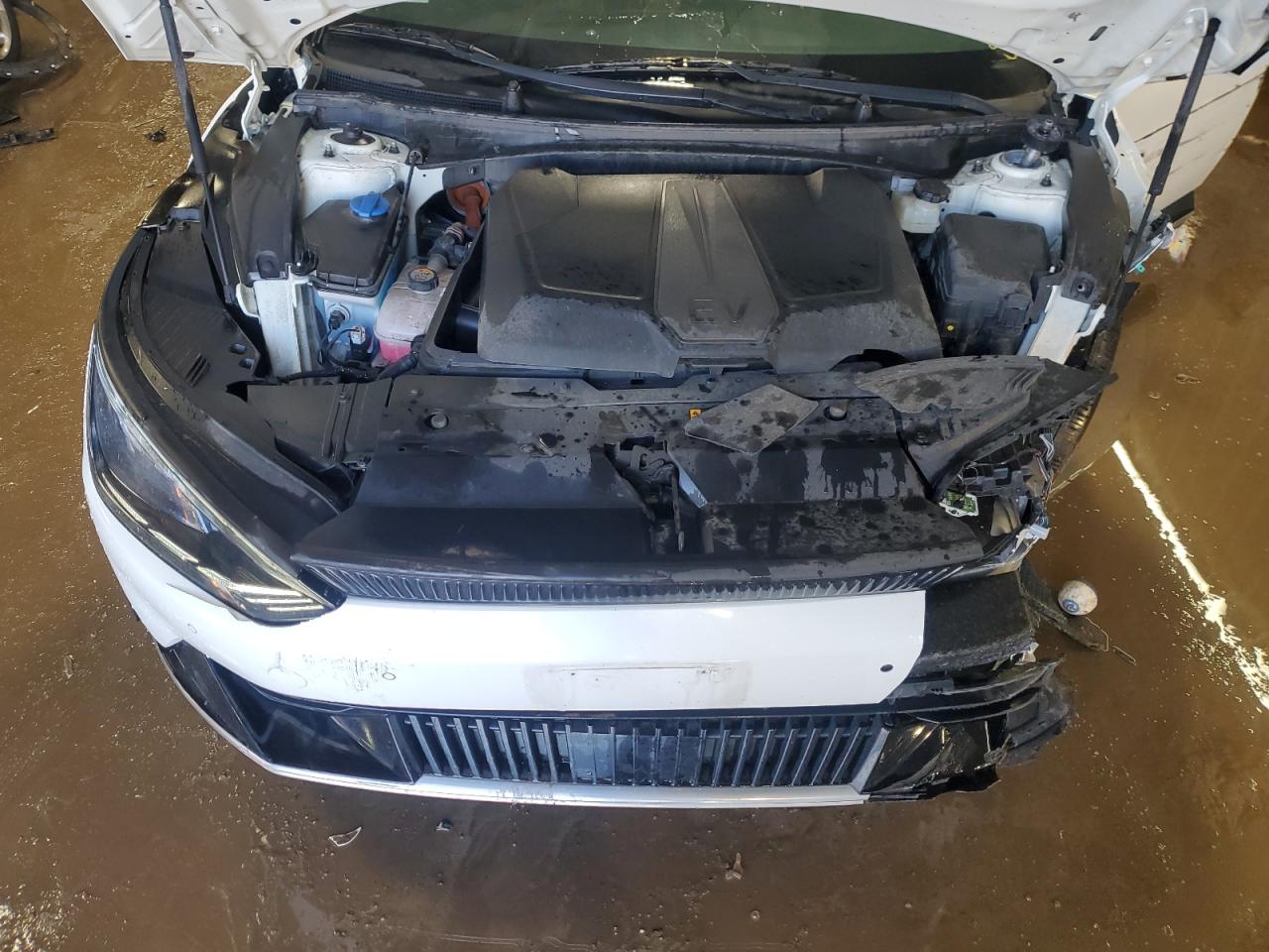 2022 KIA EV6 LIGHT VIN:KNDC3DLC2N5034114