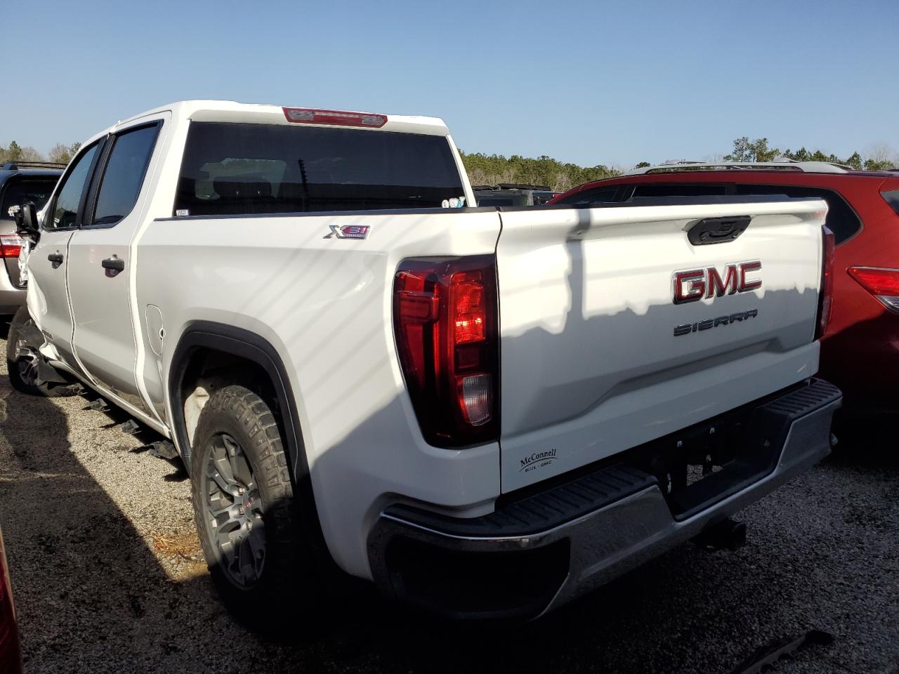 2022 GMC SIERRA K1500 VIN:1GTUUAEDXNZ561395
