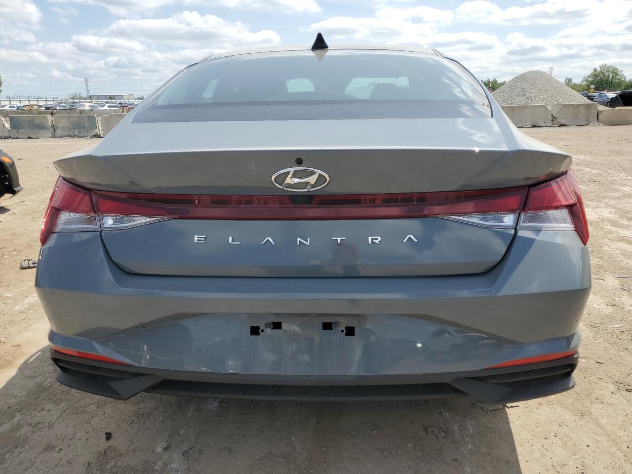 2022 HYUNDAI ELANTRA SEL VIN:KMHLM4AG5NU312184
