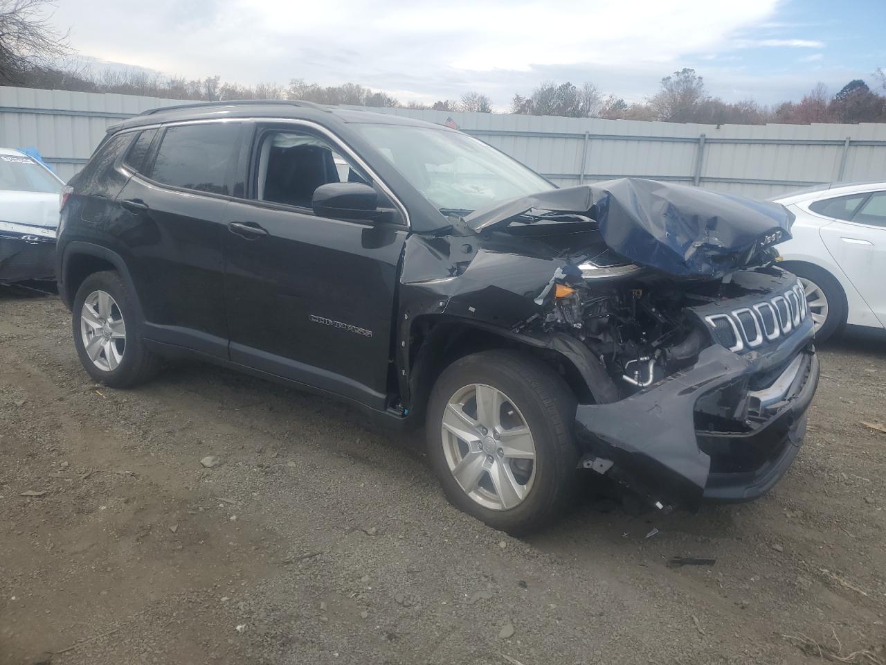 2022 JEEP COMPASS LATITUDE VIN:3C4NJDBB7NT128612